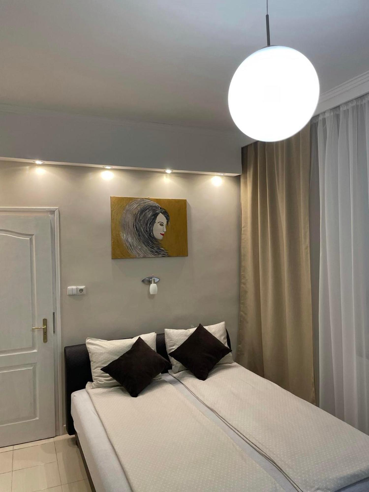 Adam Apartman Hajdúszoboszló Esterno foto