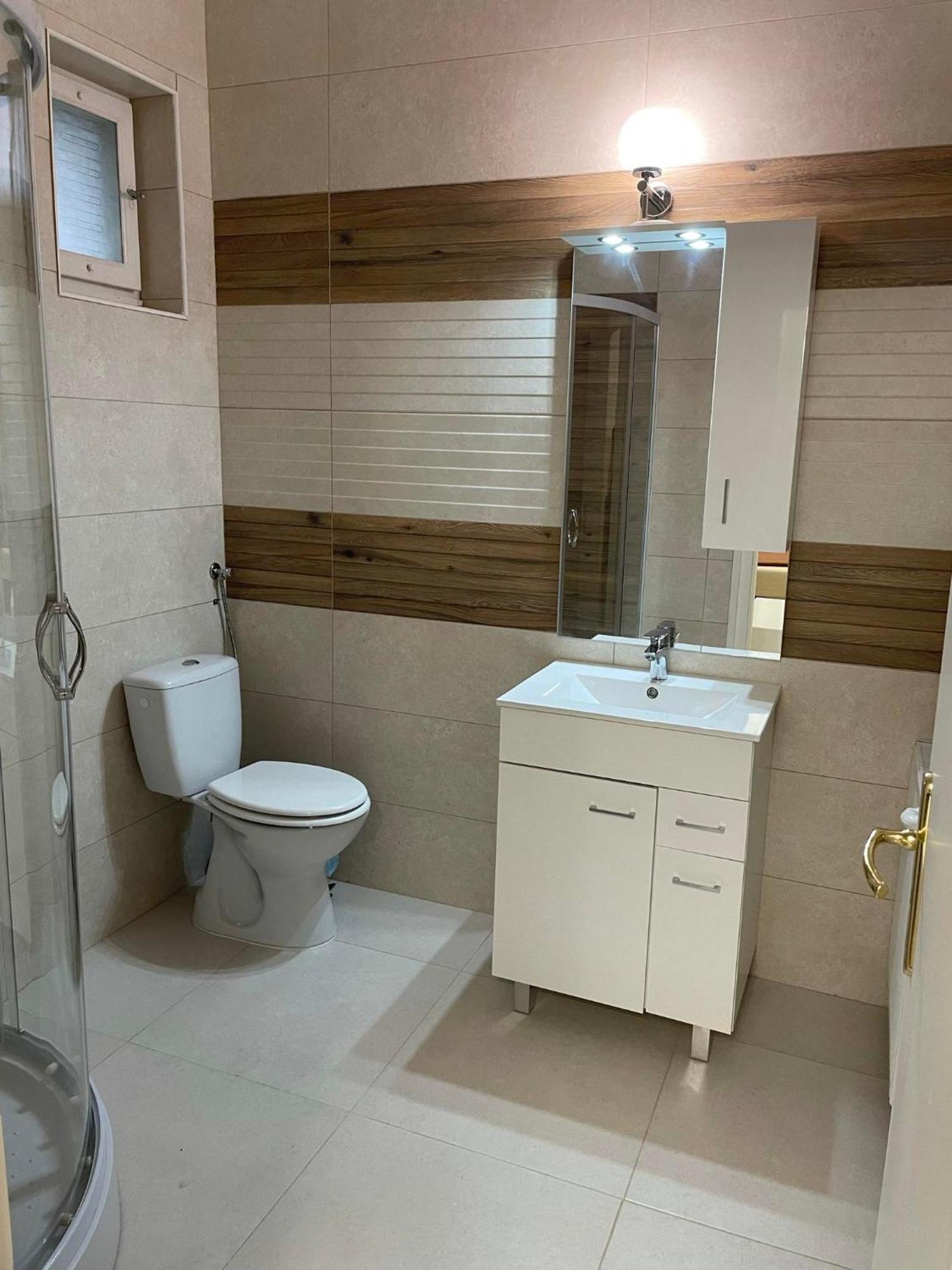 Adam Apartman Hajdúszoboszló Esterno foto