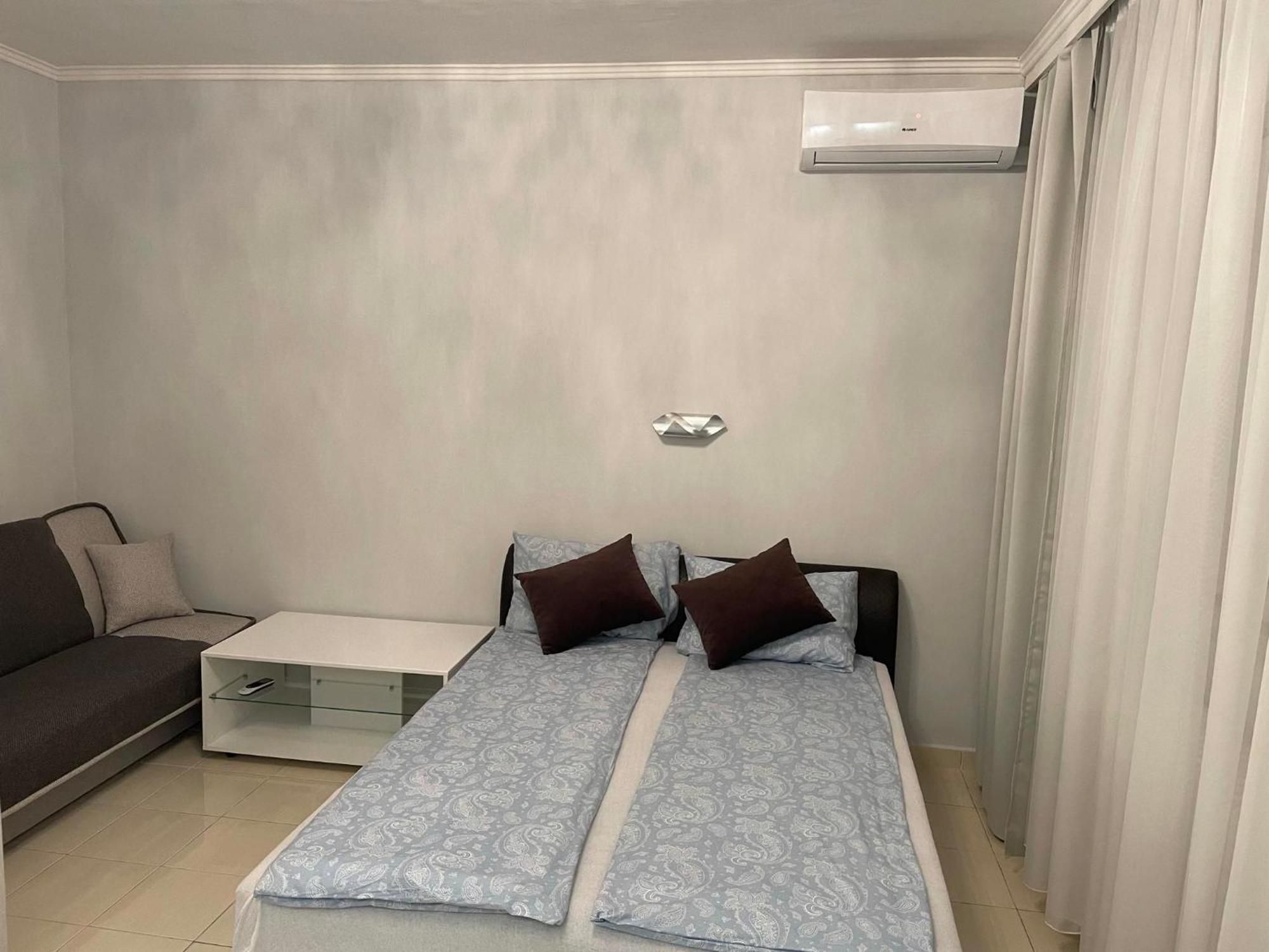 Adam Apartman Hajdúszoboszló Esterno foto