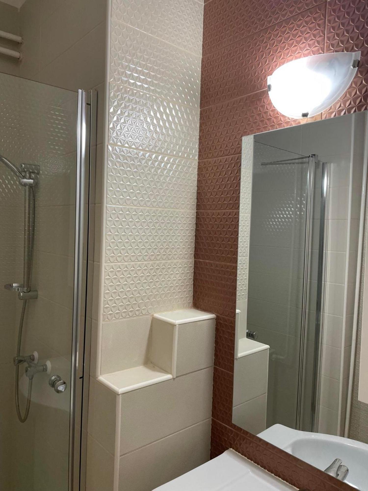 Adam Apartman Hajdúszoboszló Esterno foto